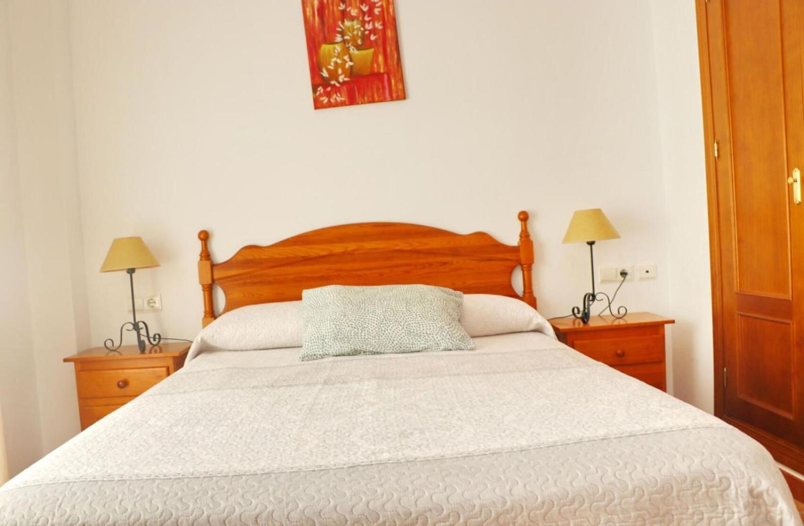 Apartamento Vistas Al Parque كونيل ذي لا فرونتيرا المظهر الخارجي الصورة